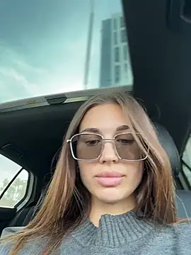 XXX chat uživo modela Charming_Ritta