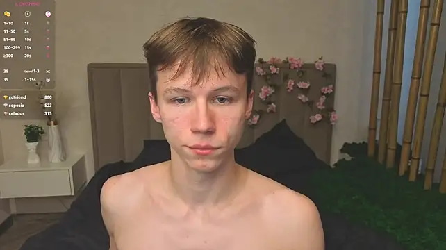 Chat +18 de cuMte_boy ao vivo