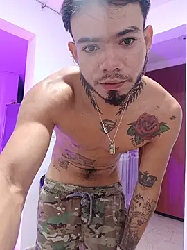 Chat XXX en directo de Niick01_