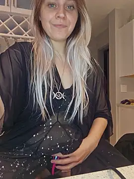 ScarletsWeb XXX чат на живо