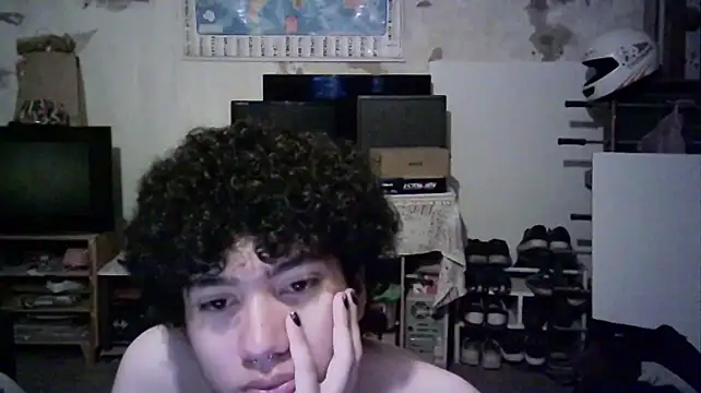 Emv2 Webcam show