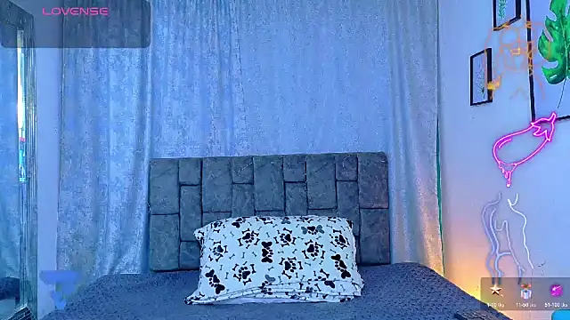Chat +18 de NicolasTorrez ao vivo