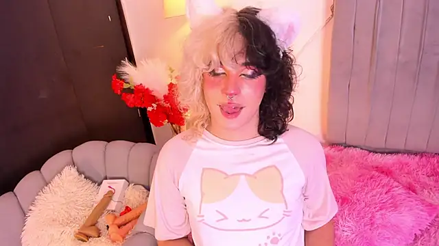 Chat XXX en directo de Hunter_Moon