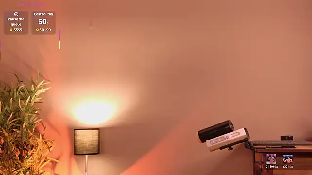 XXX chat uživo modela OliverWyse