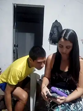 Rodri-Cami Live XXX Chat