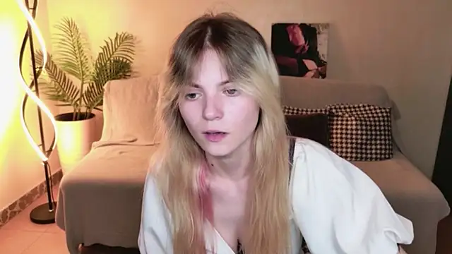 LisaRainbow: απευθείας συνομιλία ΧΧΧ