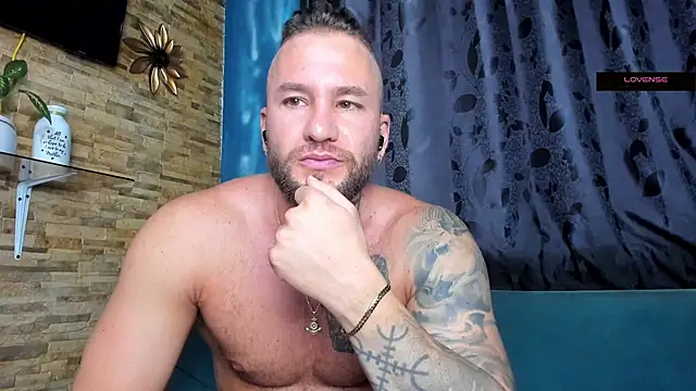 Chatroom XXX en direct de delessandro_world