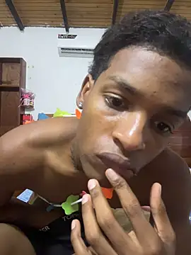 Jhan_Ngg Chat XXX in diretta