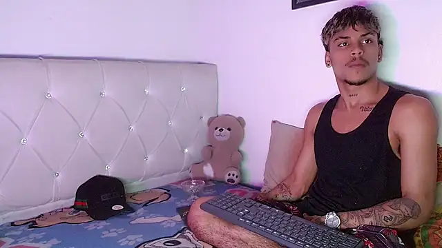 Chatroom XXX en direct de Angel_foxc13