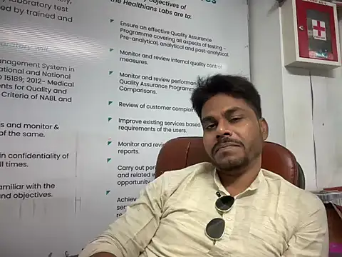 XXX chat uživo modela Raaz_5690