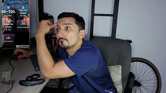 دردشة Marck_Muscle الجنسية المباشرة