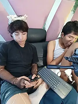 XXX chat uživo modela KevCokk