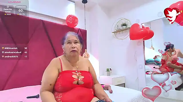 girl_amada élő XXX-chatje