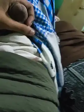 arya_n5 লাইভ XXX চ্যাট