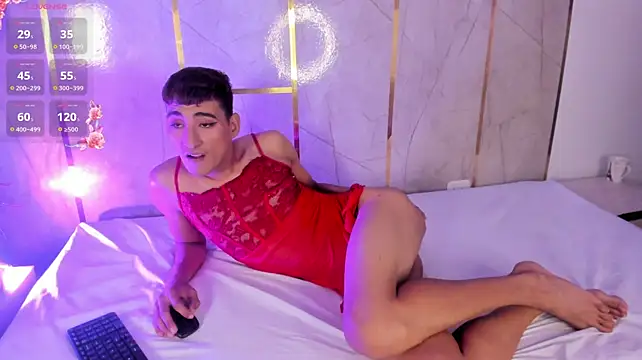 Chat +18 de PeachMonroe ao vivo