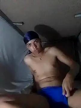 Enzo19 Webcam-Show