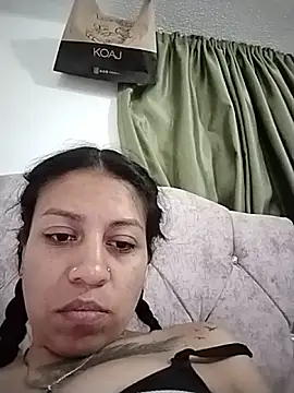 Tiphanydirty3 – Naživo XXX chat