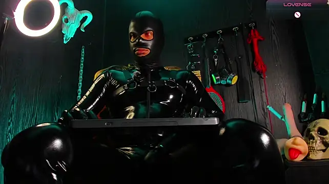 Chat XXX Live Master_Connor_BDSM
