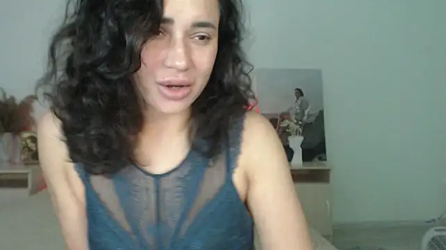 Chat +18 de RoxannePure ao vivo