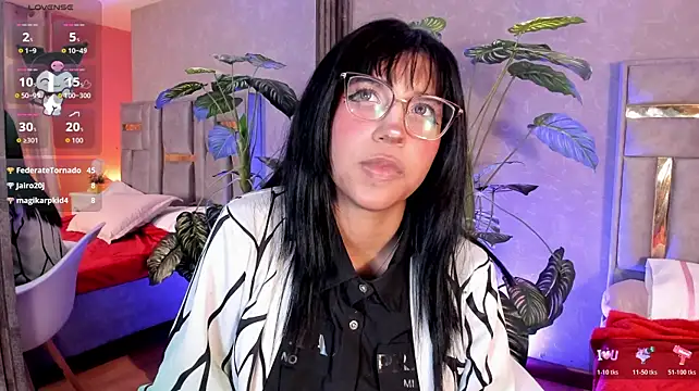 Karin_Ks Adlı Modelin Canlı XXX Sohbeti