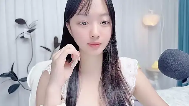 Winnie666999のライブXXXチャット