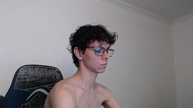 bryamado69's Live XXX Chat