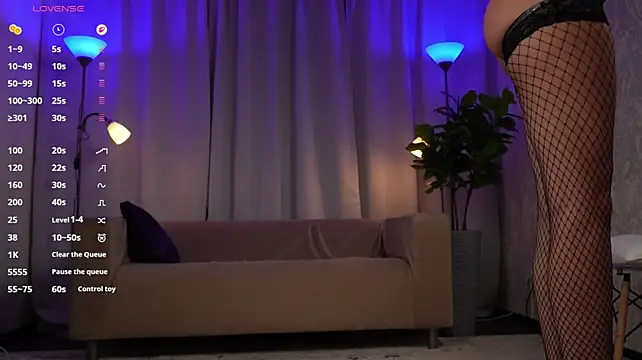 دردشة Good_Barbie الجنسية المباشرة