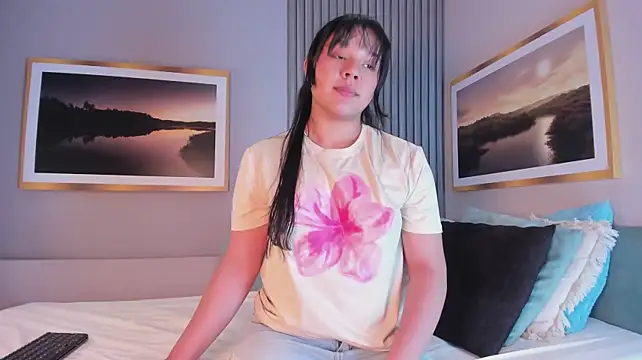 Adri_SilvaのライブXXXチャット
