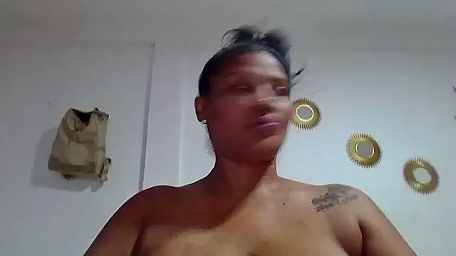 alejandraboobs07's Live XXX Chat