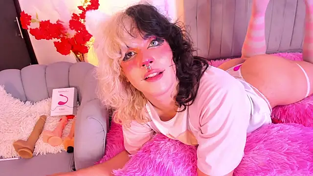 Hunter_Moon webcam show