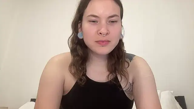 Wood_Elf Chat XXX in diretta