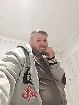 mariusSingur Live XXX-Chat