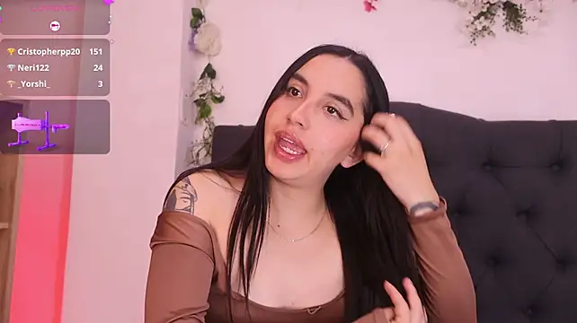 kaylee_lee élő XXX-chatje