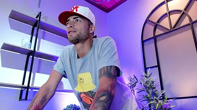 DrakeNeumann live XXX chat