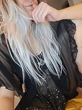 Czat XXX na żywo – ScarletsWeb