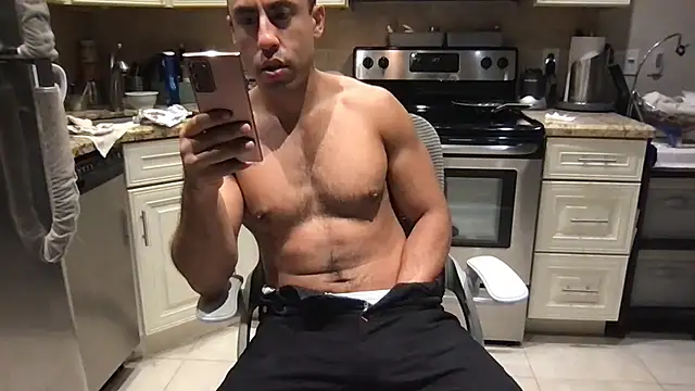 BigGuyMuscle: απευθείας συνομιλία ΧΧΧ