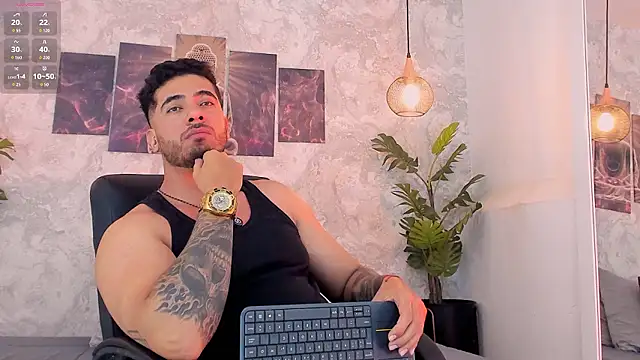 Chat XXX ao vivo de Nate_franco