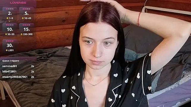 AlicePowells XXX чат на живо