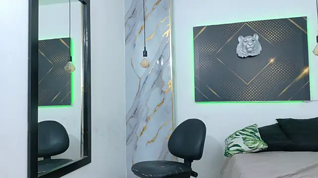 KingOfTemptation Live XXX-Chat