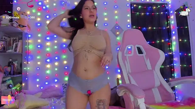 Vibambi's Live XXX Chat
