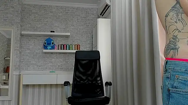 JonahShaw Live XXX-Chat