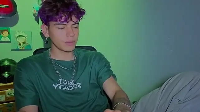 MikeyKuro Live XXX-chat