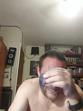 icebergXpress' Live XXX Chat
