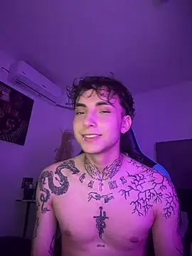 Zack_BC33 – Live XXX-chat