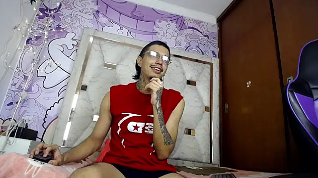Tayson_Hot élő XXX-chatje
