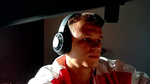 XXX chat uživo modela dennisdillon