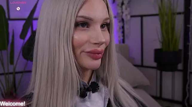 צ'אט XXX בשידור חי של BarbieKara