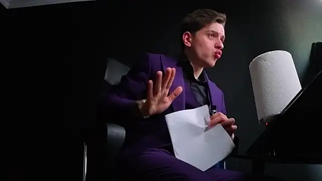 FelixStarkk 라이브 XXX 채팅