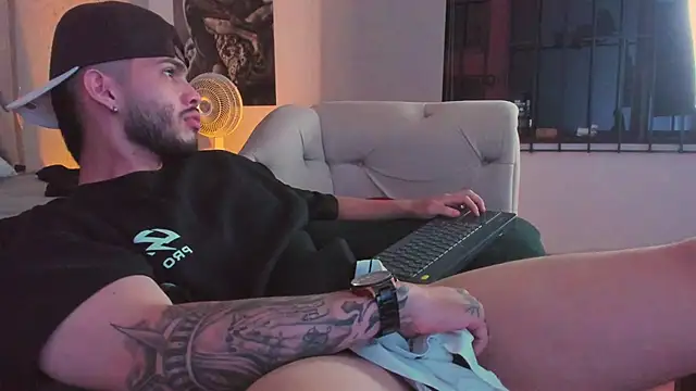 Chatroom XXX en direct de Vincentblack