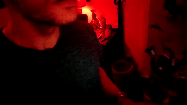 Chatroom XXX en direct de MasterDaddyCool